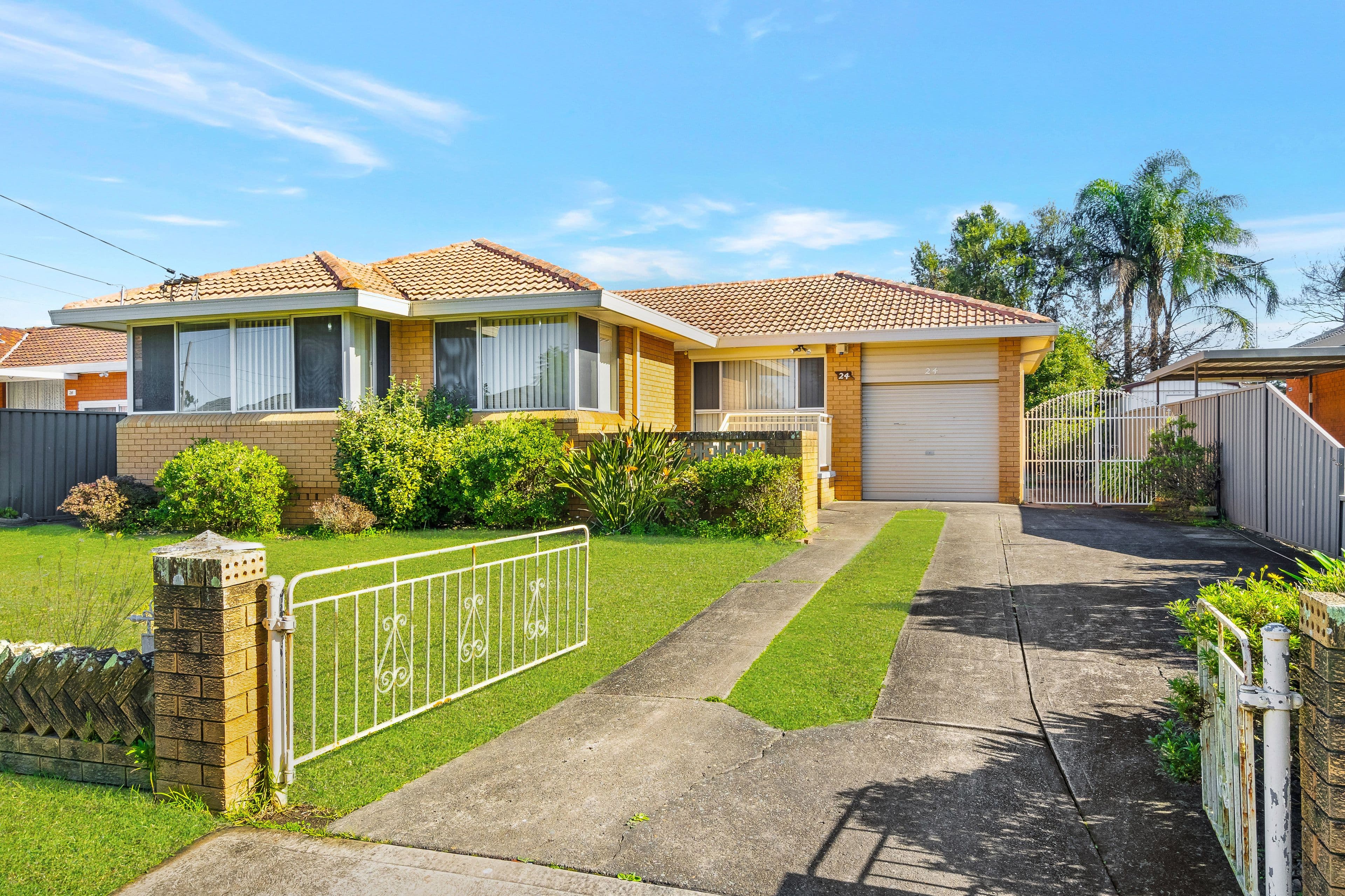 24 Rhondda Street, Smithfield NSW 2164, Smithfield - Thumbnail 3