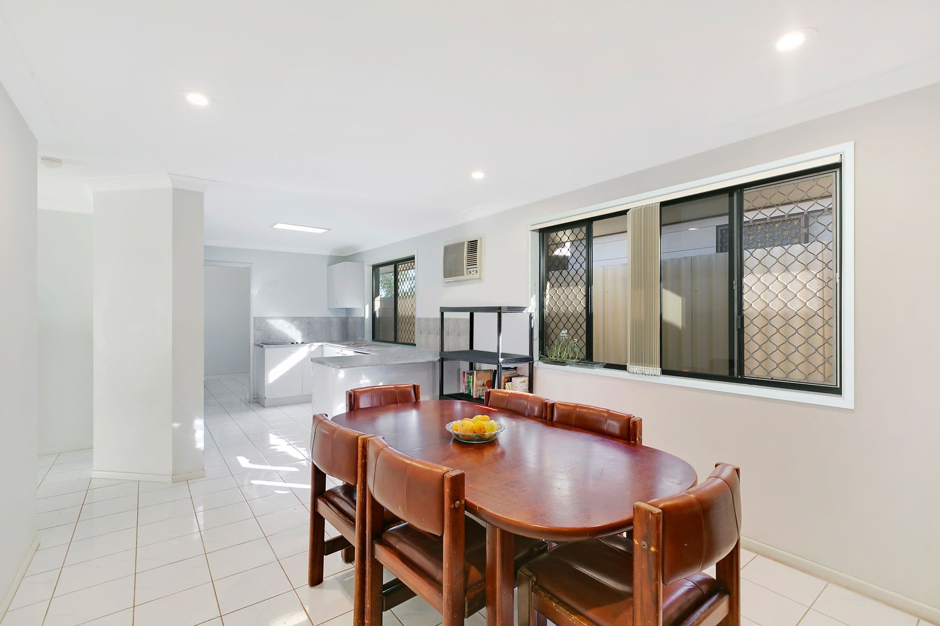 15 Bundarra Street, Coombabah QLD 4216, Coombabah - Thumbnail 5
