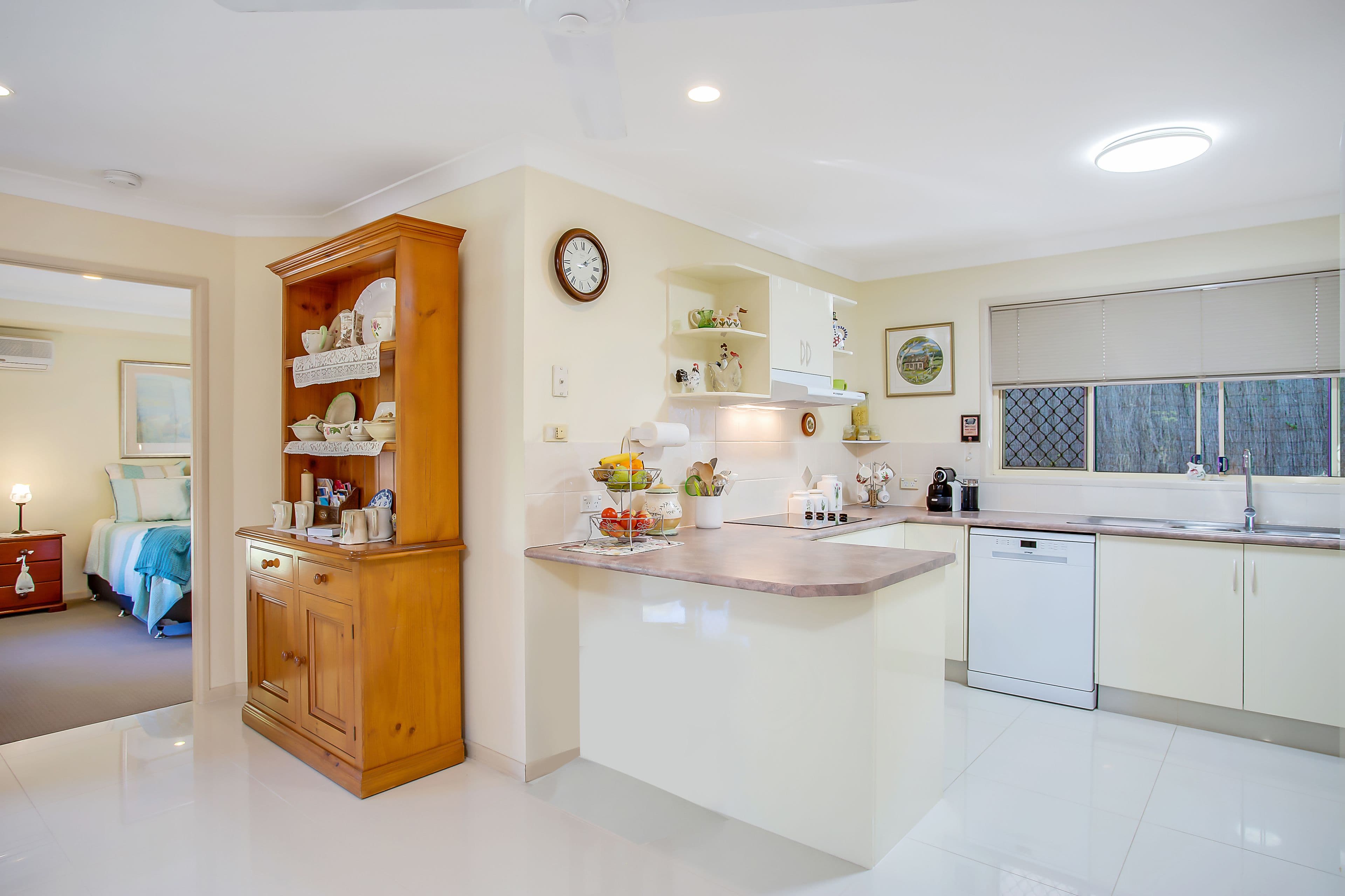 19 Breeana Court, Mudgeeraba QLD 4213, Mudgeeraba - Thumbnail 2