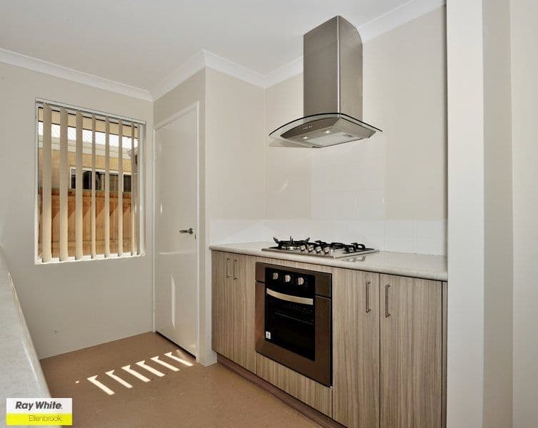 44B Interlaken Loop, ELLENBROOK WA 6069, Ellenbrook - Thumbnail 6