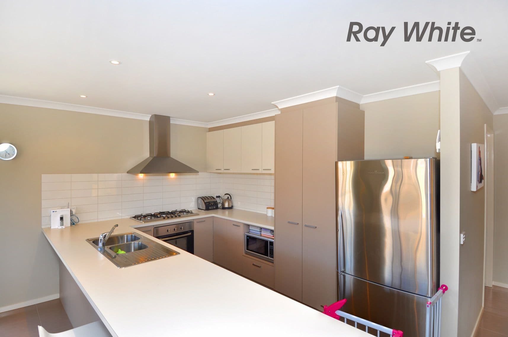 7 Dianella Street, POINT COOK VIC 3030, Point Cook - Thumbnail 3