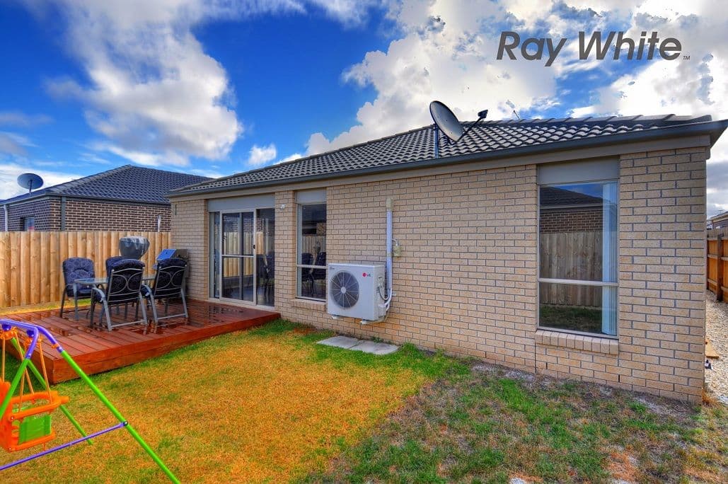 7 Dianella Street, POINT COOK VIC 3030, Point Cook - Thumbnail 6