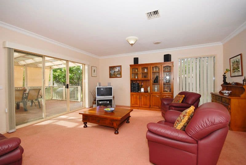 7 Angus Place, LILYDALE VIC 3140, Lilydale - Thumbnail 3