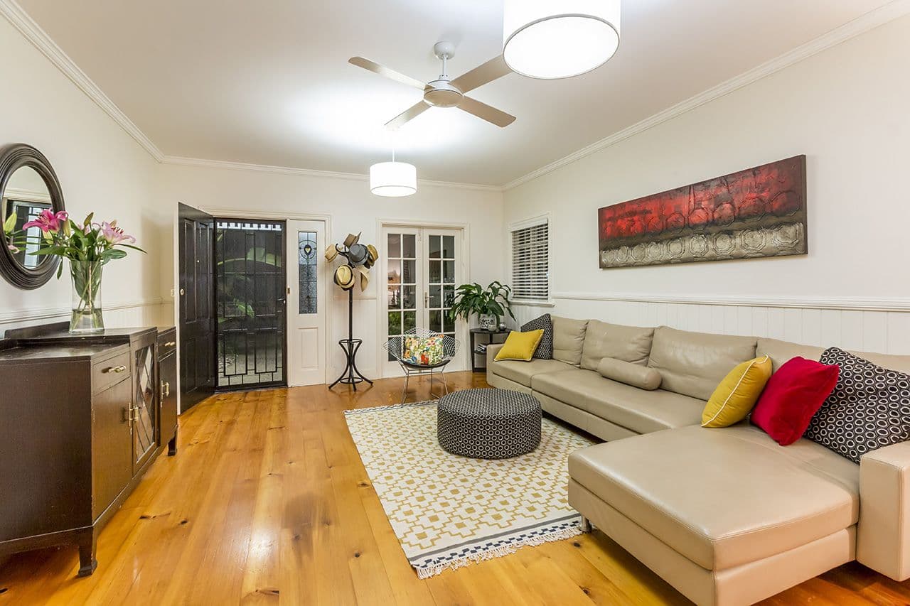 24 Grevillea Road, ASHGROVE QLD 4060, Ashgrove - Thumbnail 3
