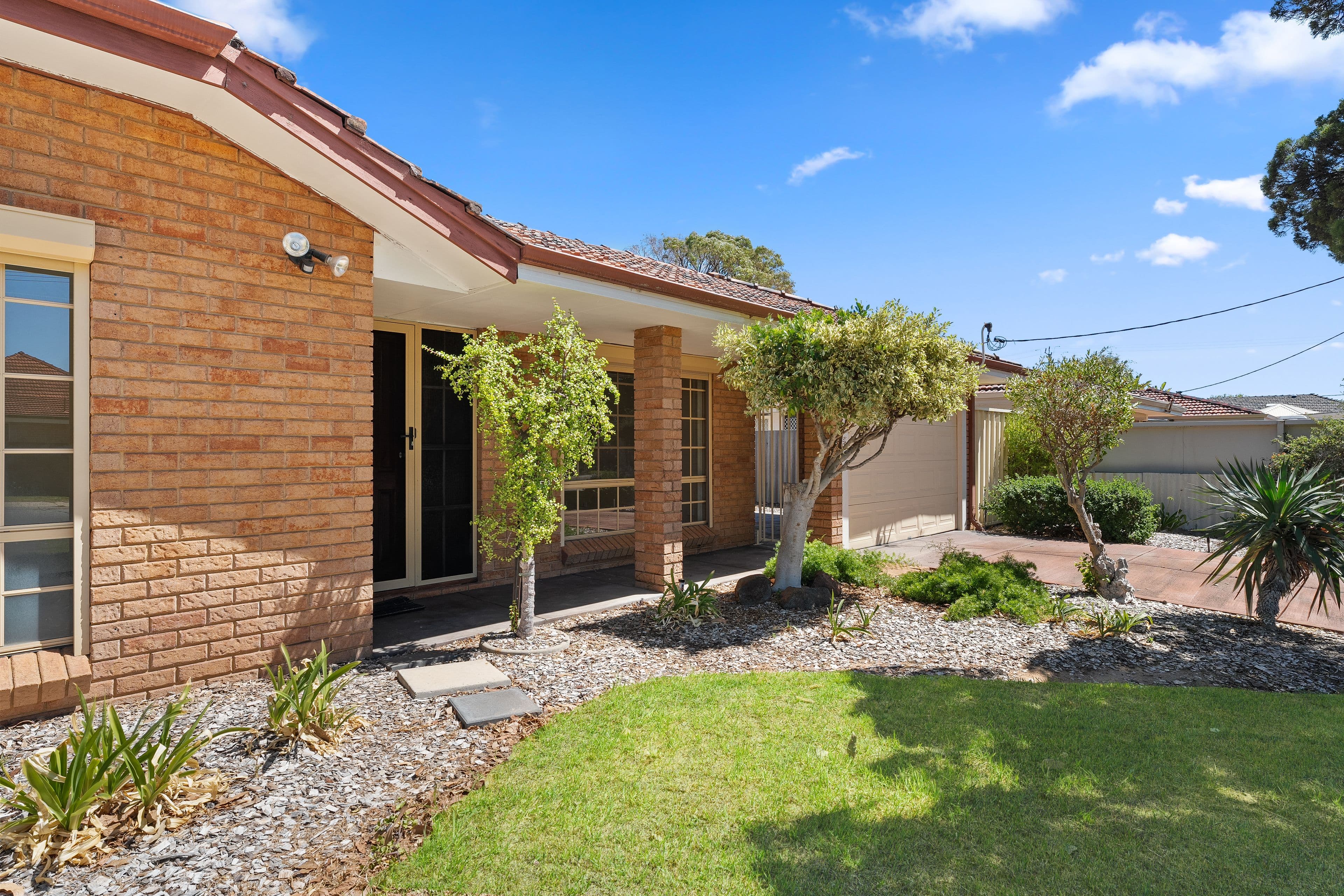 24 Lewington Street, Rockingham WA 6168, Rockingham - Thumbnail 2
