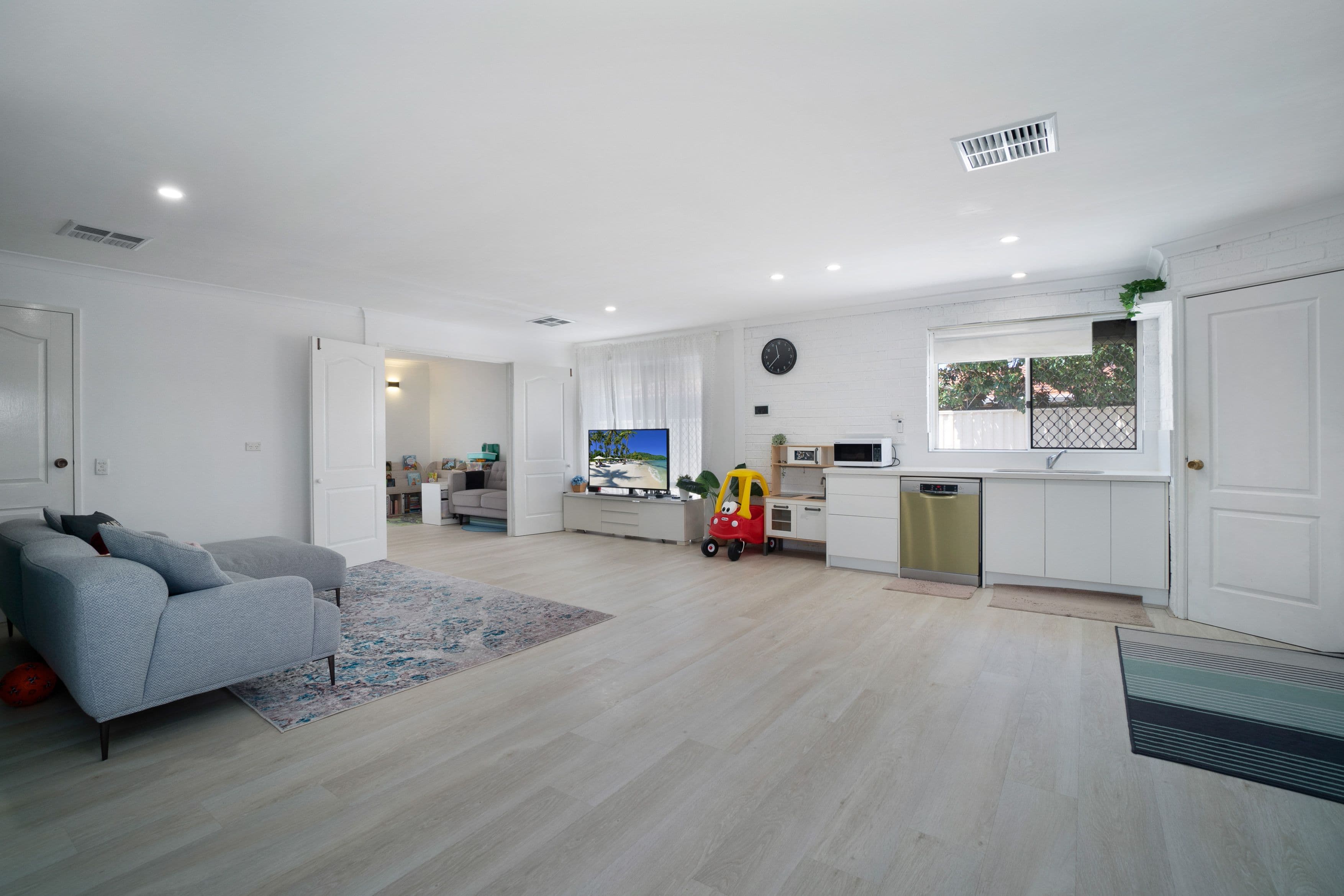 133 Camboon Road, Noranda WA 6062, Noranda - Thumbnail 4