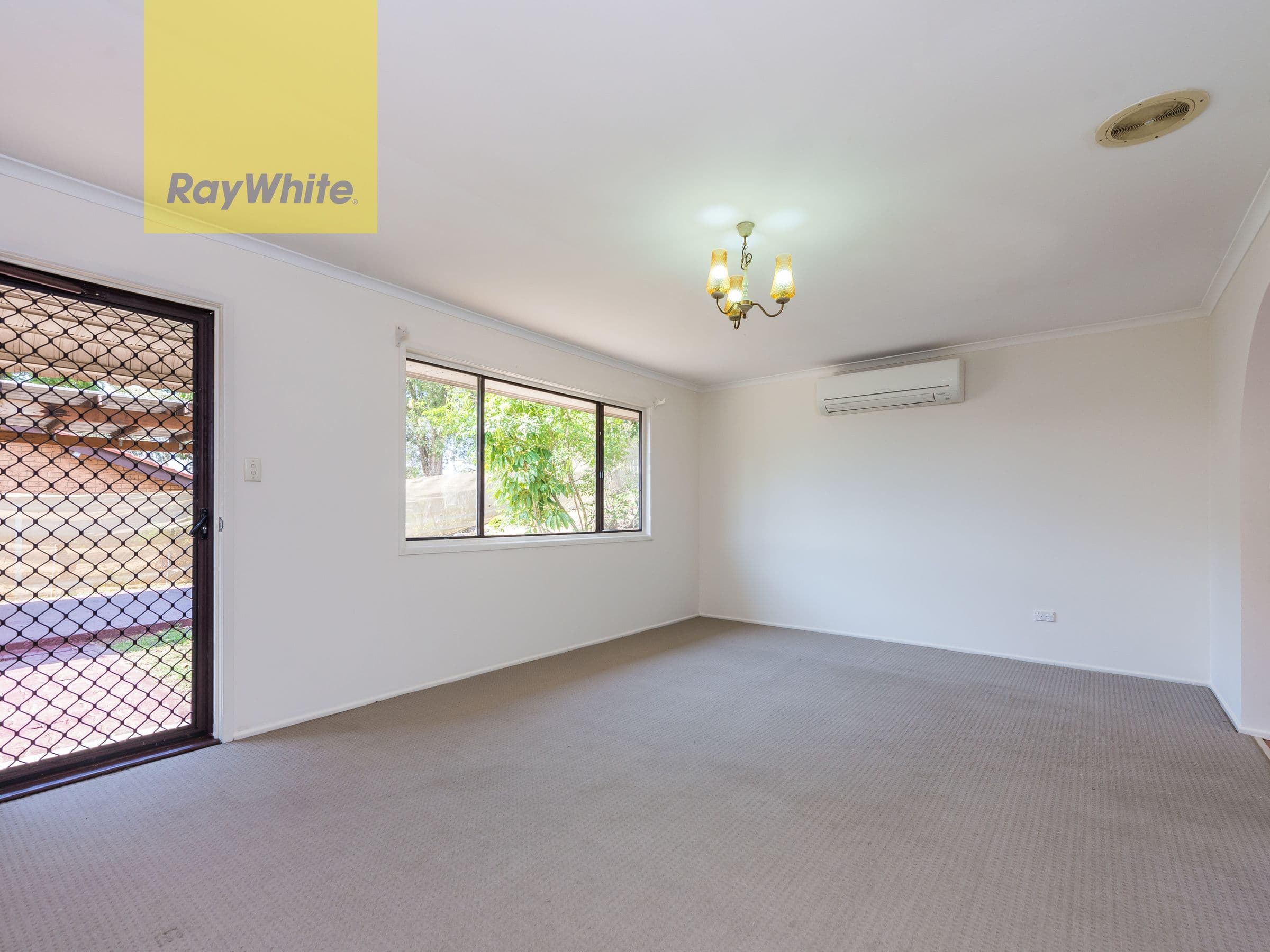 219 Kingston Road, Woodridge QLD 4114, Woodridge - Thumbnail 3