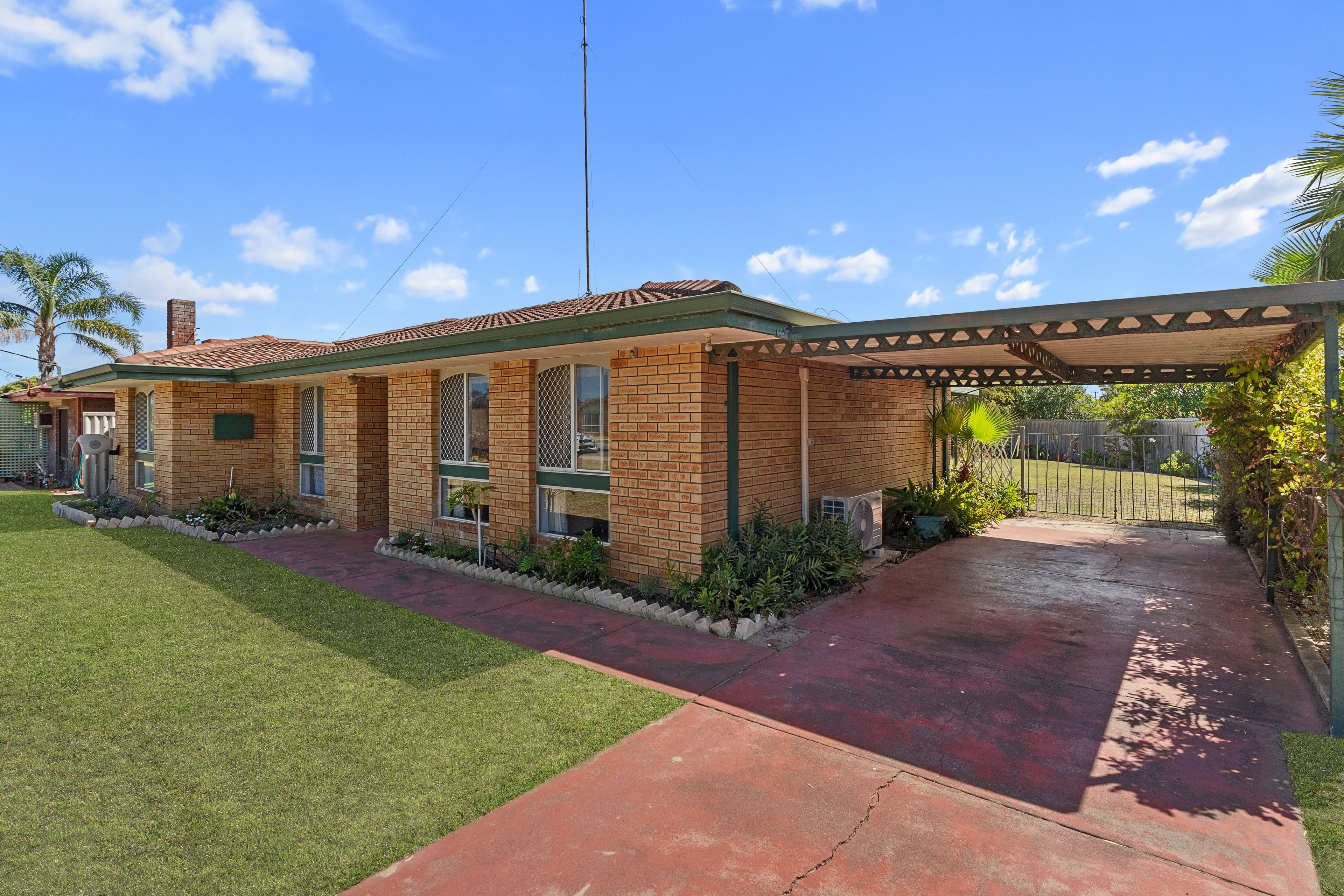 4 Arkwell Avenue, Rockingham WA 6168, Rockingham - Thumbnail 3