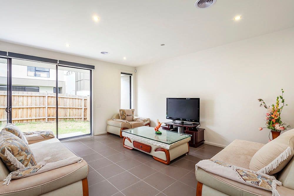 7 Berry Yung Avenue, BURWOOD VIC 3125, Burwood - Thumbnail 2