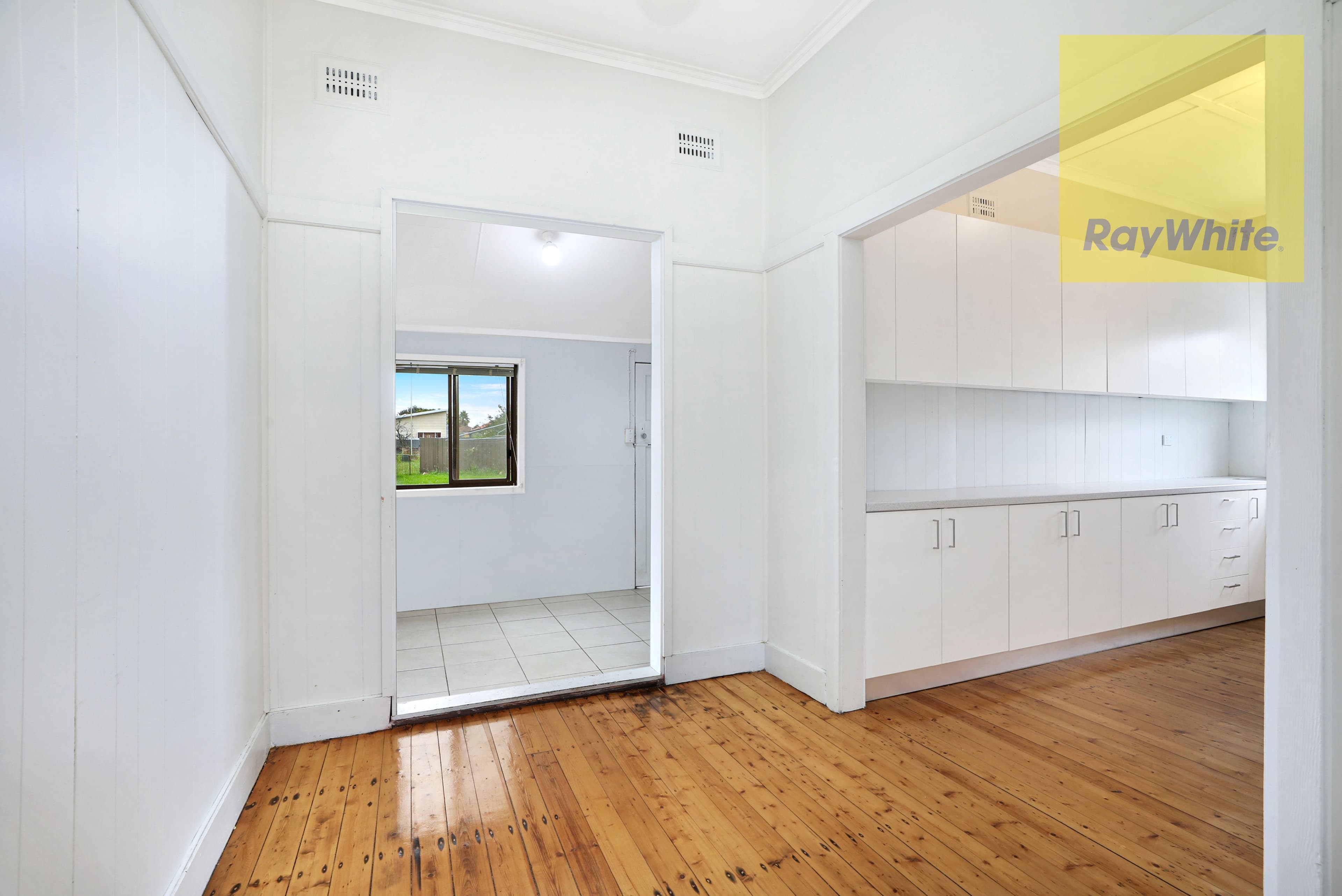6 Gibson Street, Goulburn NSW 2580, Goulburn - Thumbnail 3