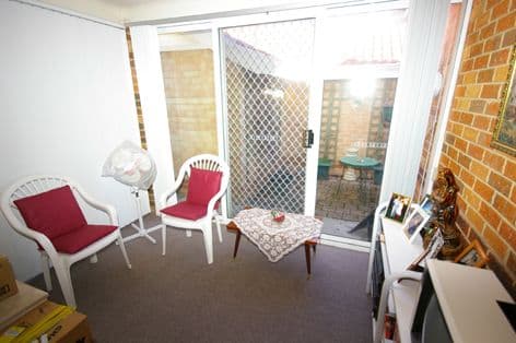 6 Fragrant Garden, MIRRABOOKA WA 6061, Mirrabooka - Thumbnail 3