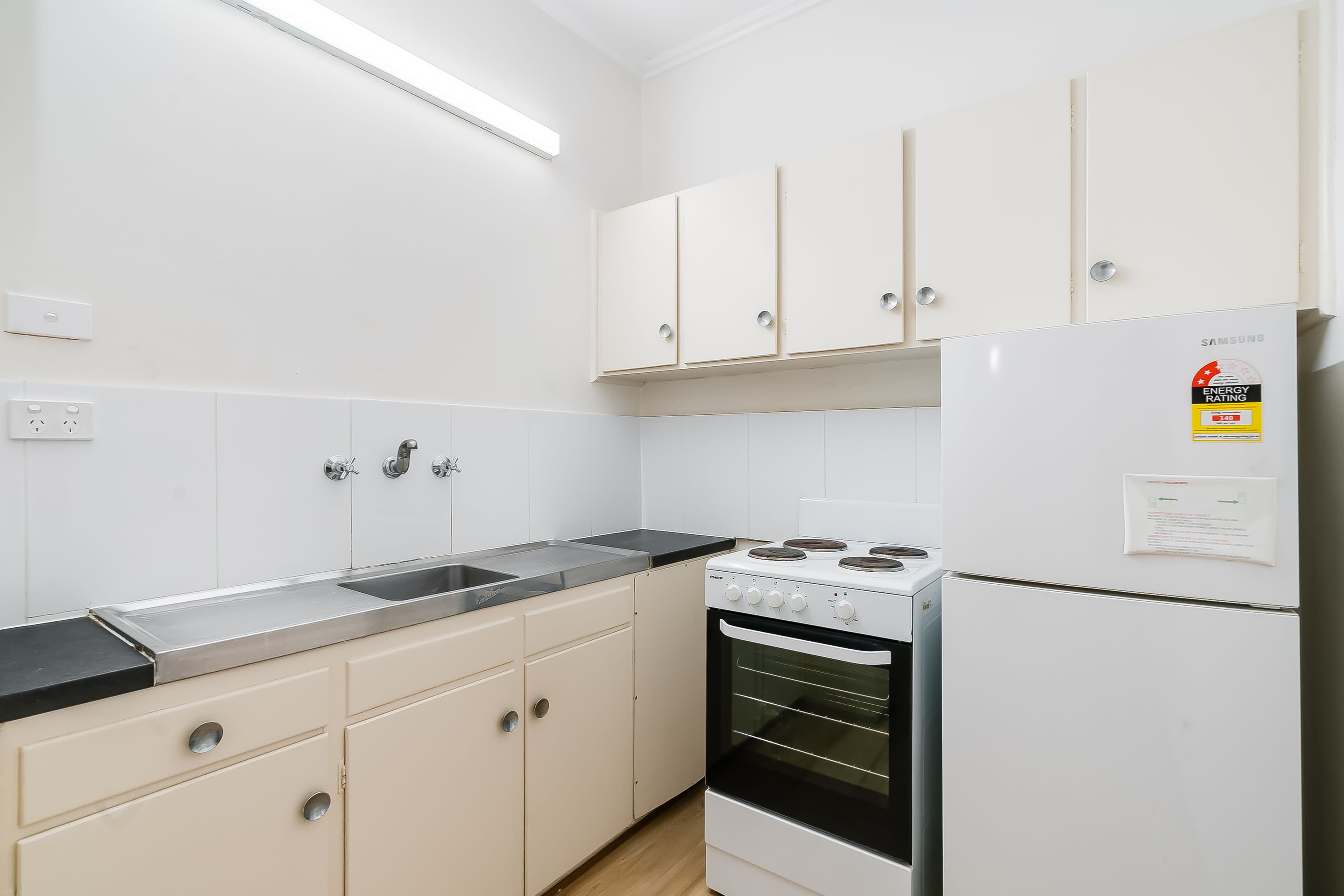 26 South Terrace, Adelaide SA 5000, Adelaide - Thumbnail 3