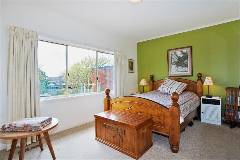 13 Premier Avenue, MITCHAM VIC 3132, Mitcham - Thumbnail 2