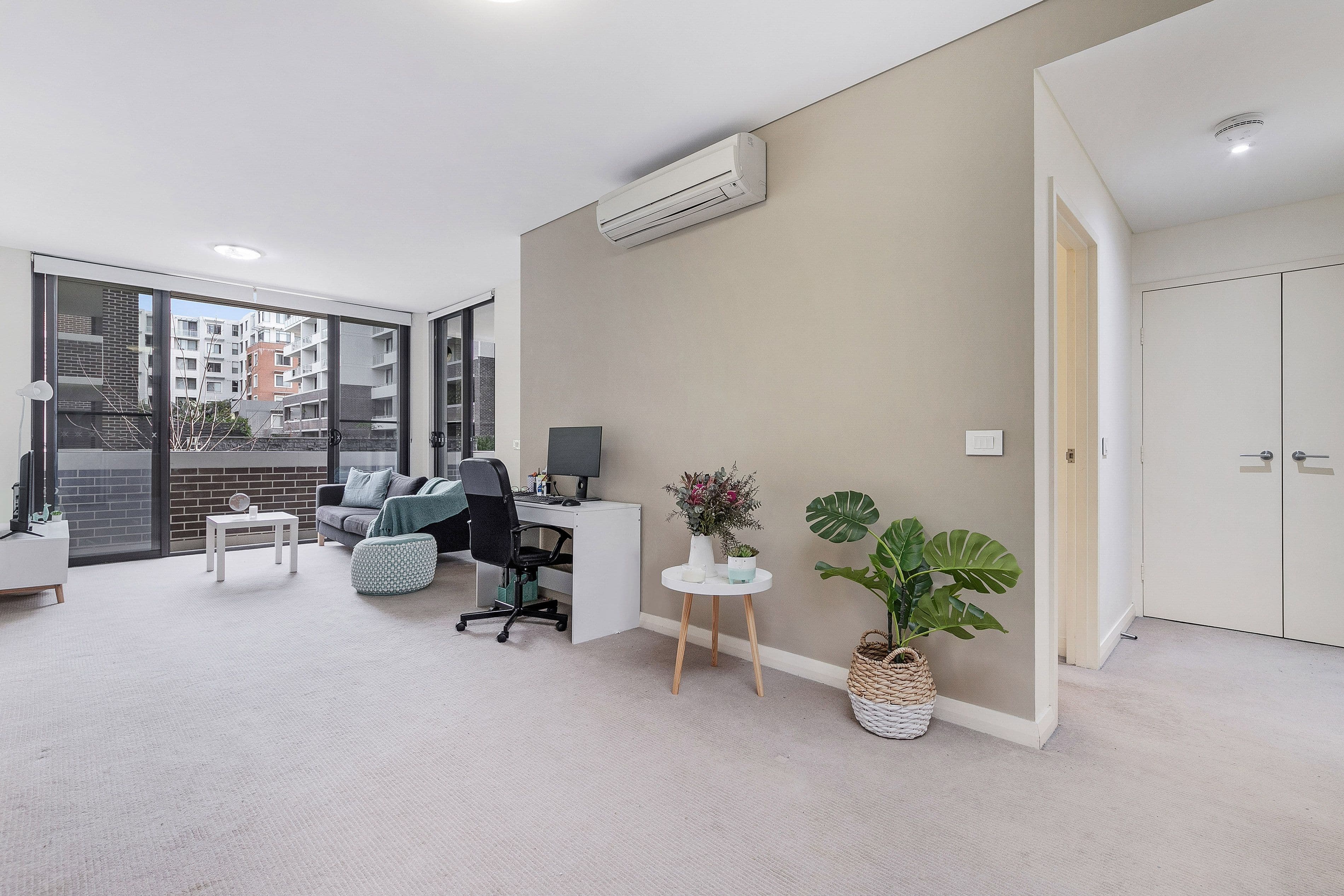 6 Baywater Drive, Wentworth Point NSW 2127, Wentworth Point - Thumbnail 3