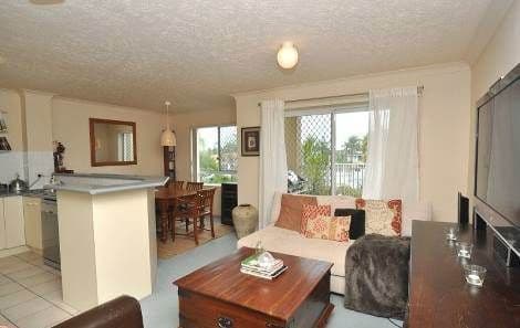 11-19 Taylor Street, BIGGERA WATERS QLD 4216, Biggera Waters - Thumbnail 5