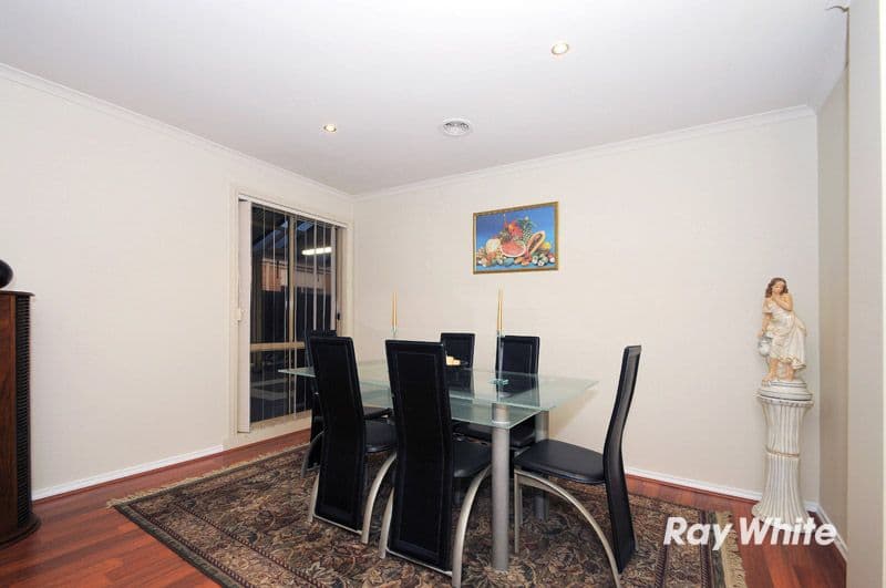 2 McKern Place, LYNBROOK VIC 3975, Lynbrook - Thumbnail 6