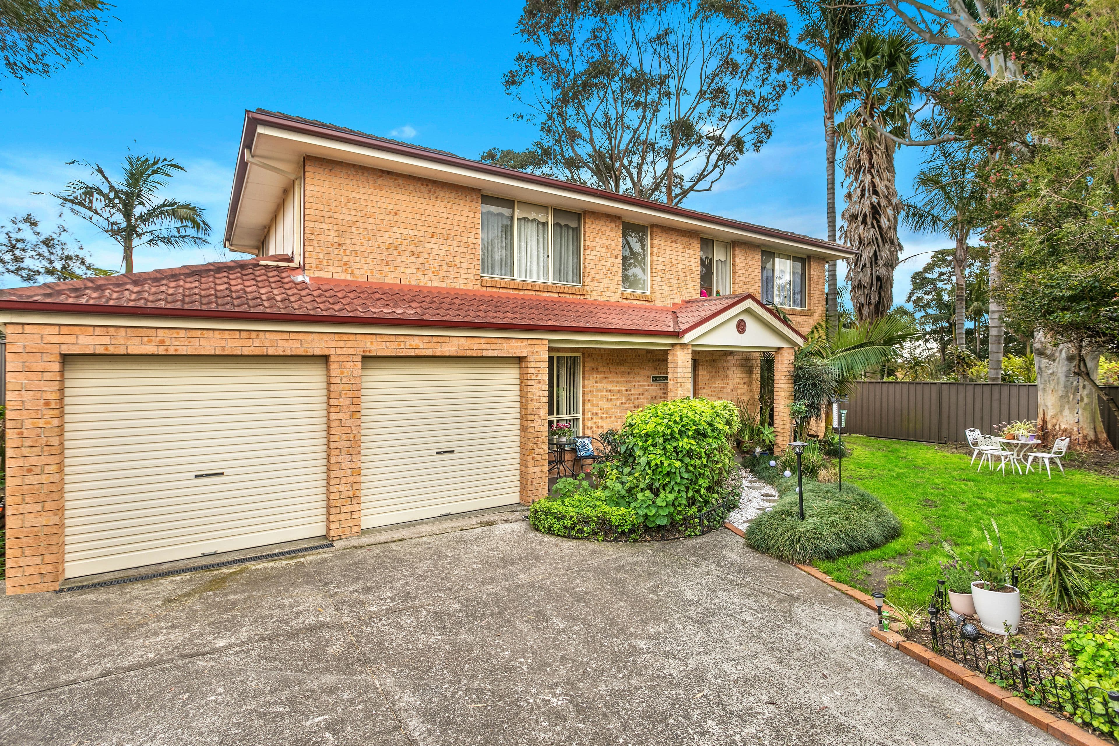 122 Parkes Street, Helensburgh - Image 1
