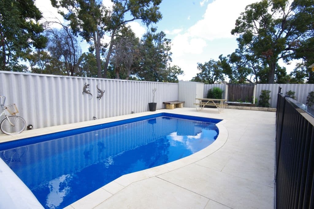 25 Foxglove Gardens, MIRRABOOKA WA 6061, Mirrabooka - Thumbnail 2