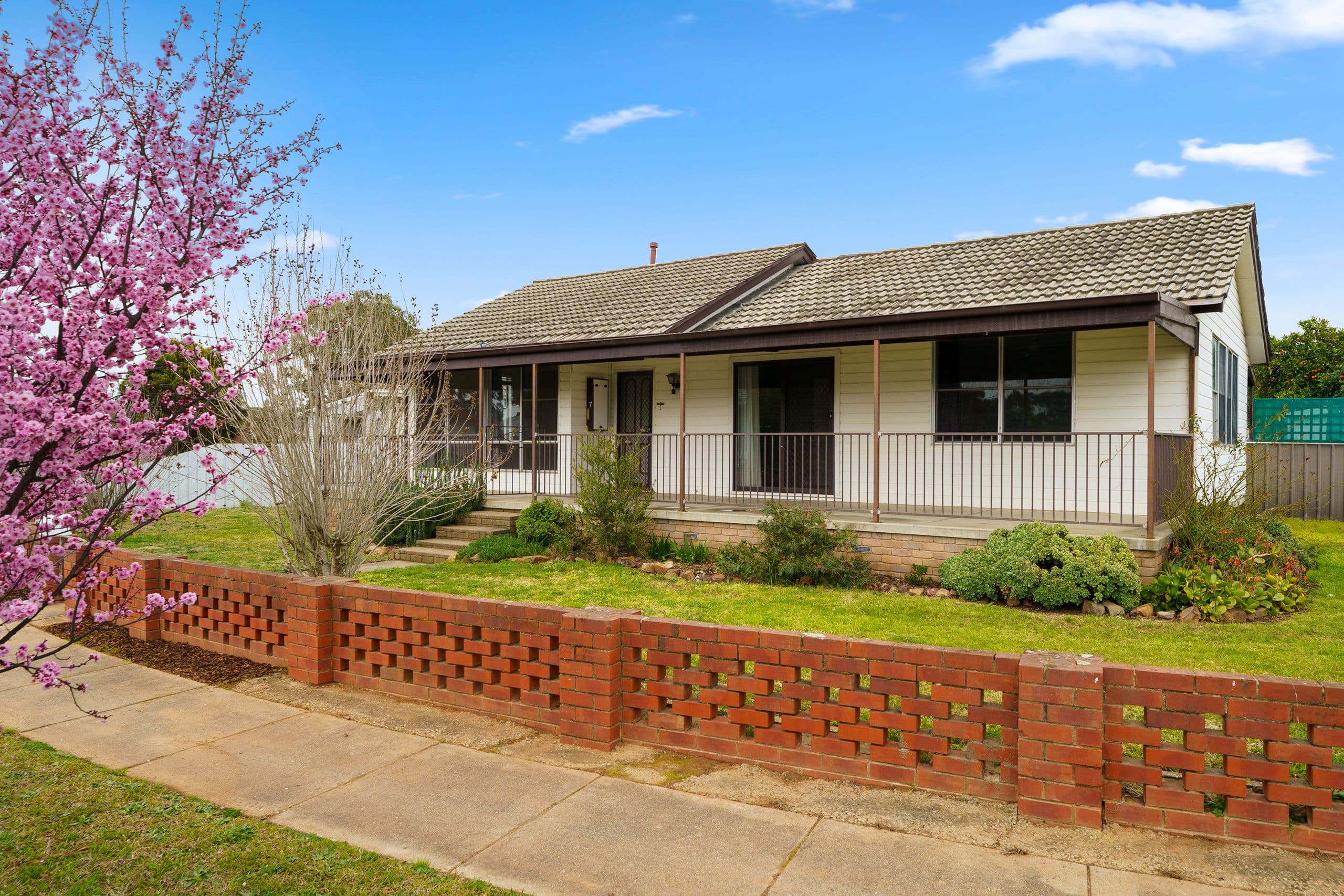 7 Graeme Court, Benalla VIC 3672, Benalla - Image 1
