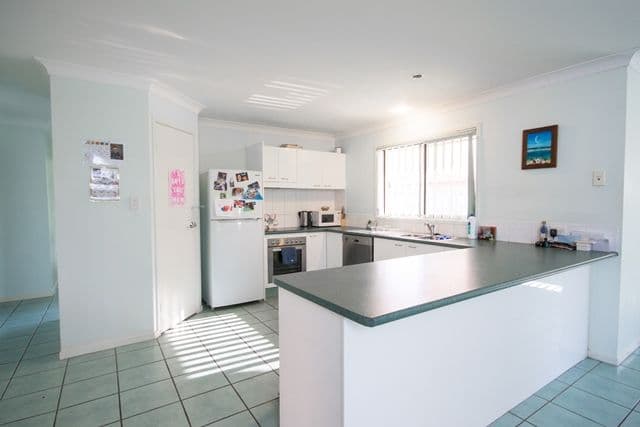 31 Ferncliffe Street, UPPER COOMERA QLD 4209, Upper Coomera - Thumbnail 4