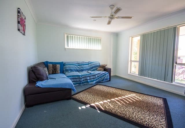 31 Ferncliffe Street, UPPER COOMERA QLD 4209, Upper Coomera - Thumbnail 5