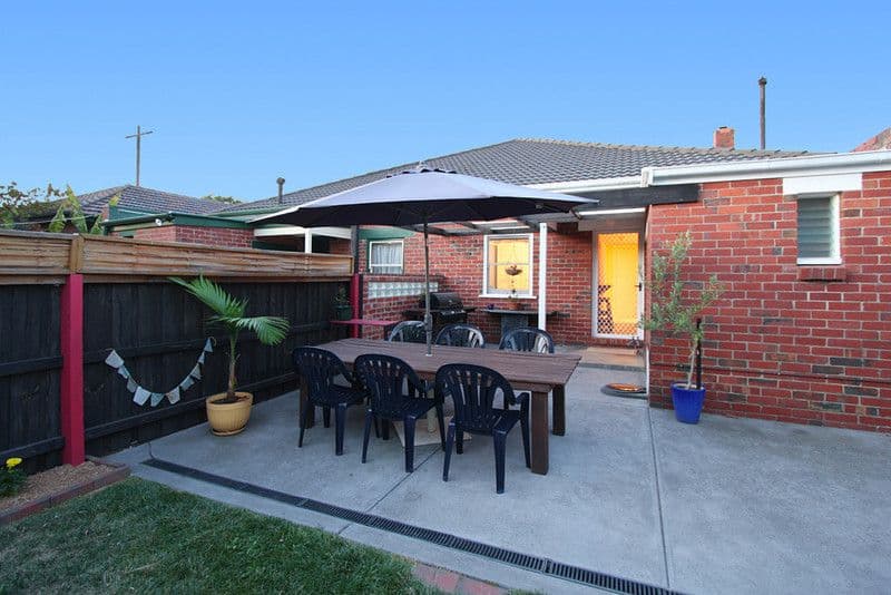 98 Kangaroo Road, HUGHESDALE VIC 3166, Hughesdale - Thumbnail 4