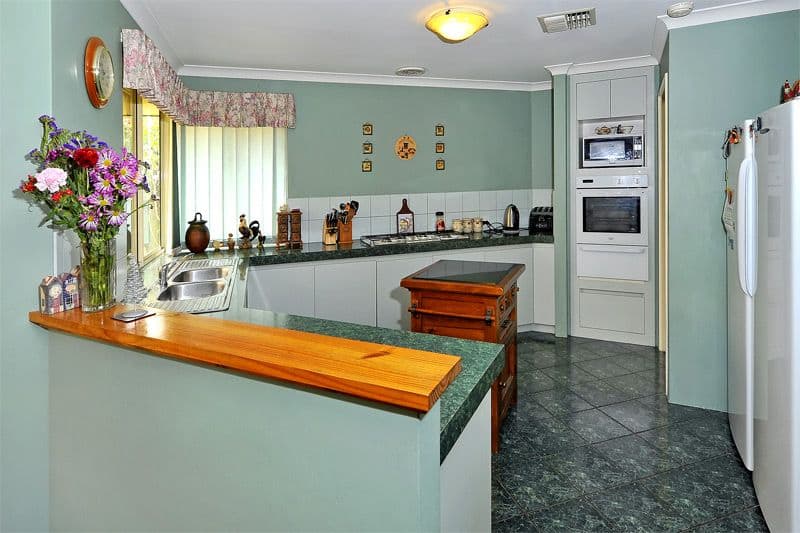 19  Beckworth Avenue, KIARA WA 6054, Kiara - Thumbnail 6