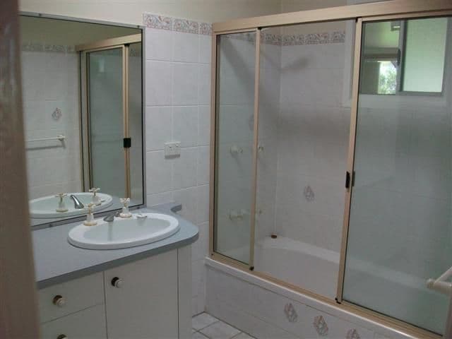 88  Hawthorne Street, ROMA QLD 4455, Roma - Thumbnail 5