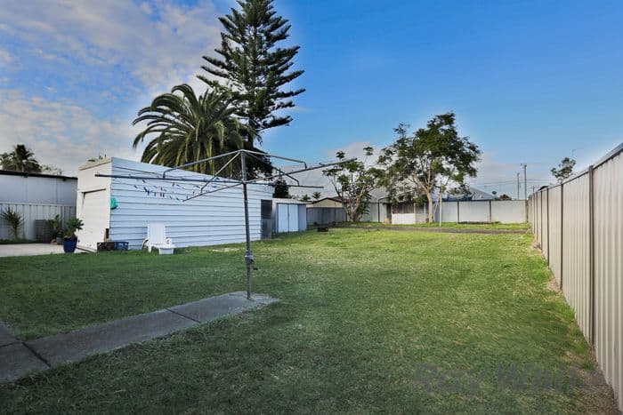 22 Buttaba Avenue, BELMONT NORTH NSW 2280, Belmont North - Thumbnail 4