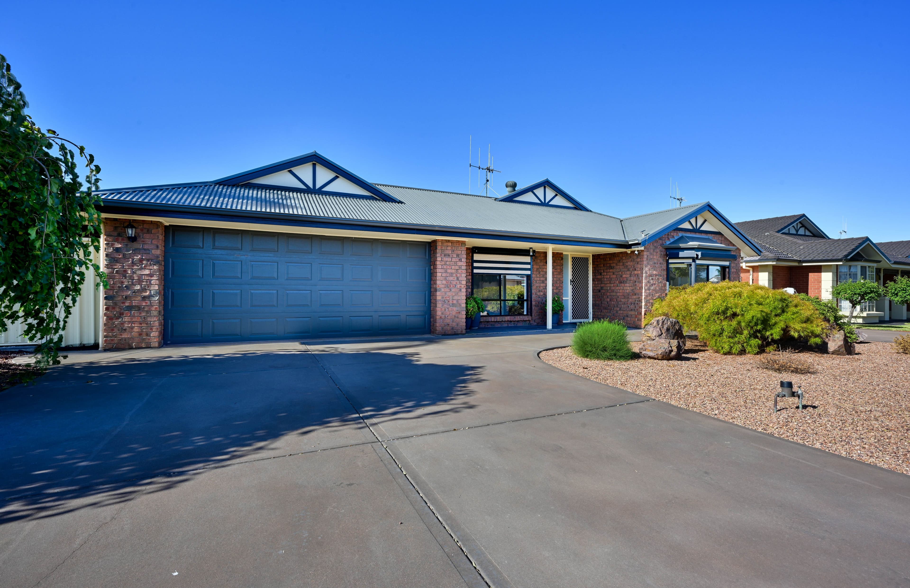 16 Middleback Drive, Whyalla Jenkins SA 5609, Whyalla Jenkins - Thumbnail 2