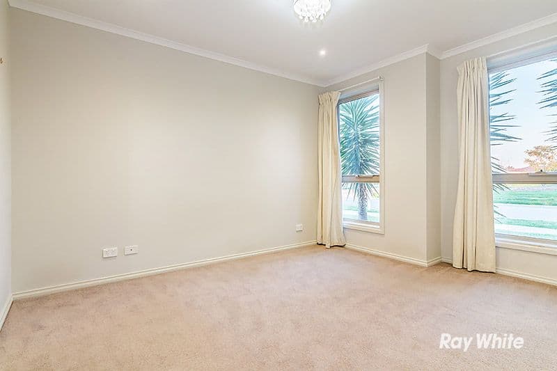 5 Aztec Place, Cranbourne VIC 3977, Cranbourne - Thumbnail 6