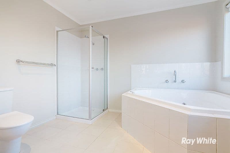 5 Aztec Place, Cranbourne VIC 3977, Cranbourne - Thumbnail 7