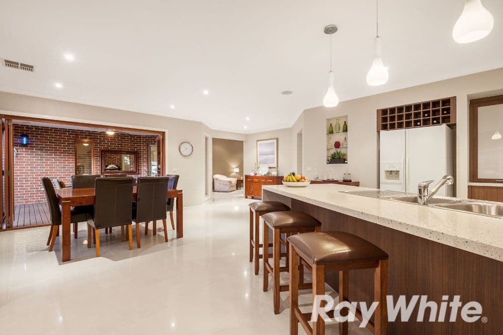 6 Tucker Street, Doreen VIC 3754, Doreen - Thumbnail 3