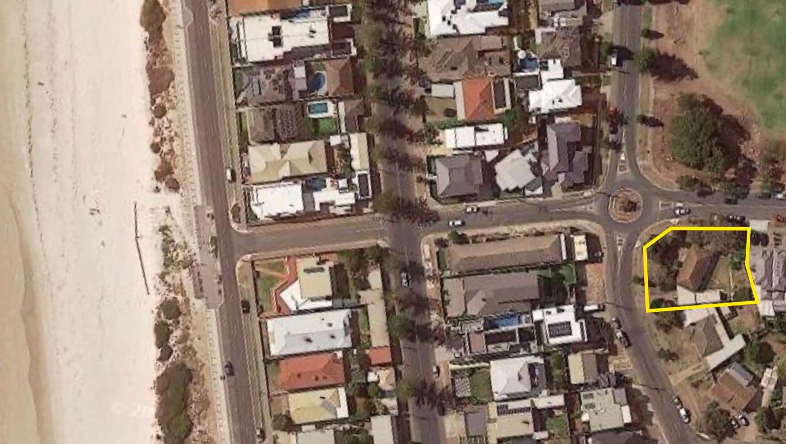 110 Military Road, Henley Beach South SA 5022, Henley Beach South - Thumbnail 2