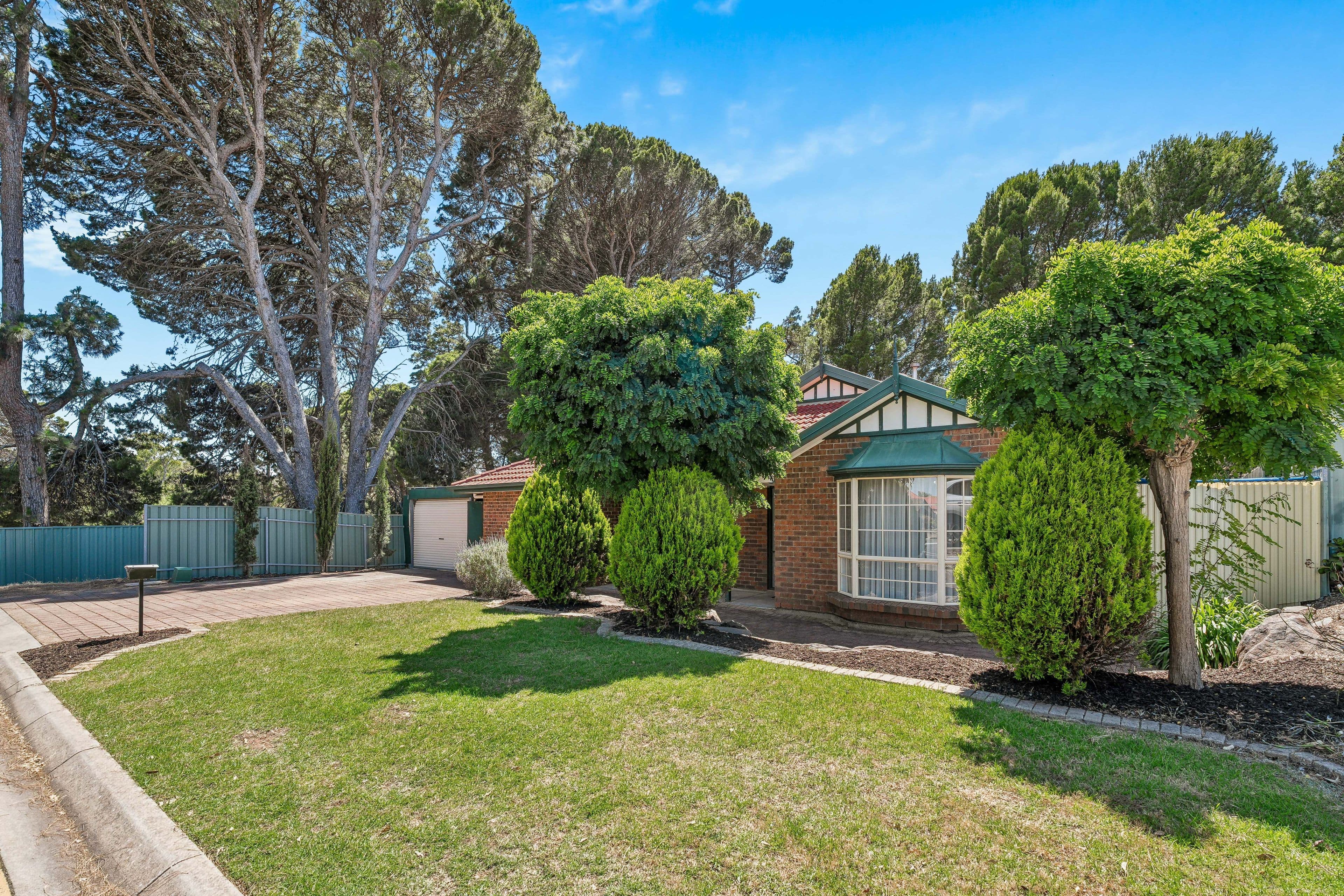 15 Oakford Crescent, Happy Valley SA 5159, Happy Valley - Thumbnail 3
