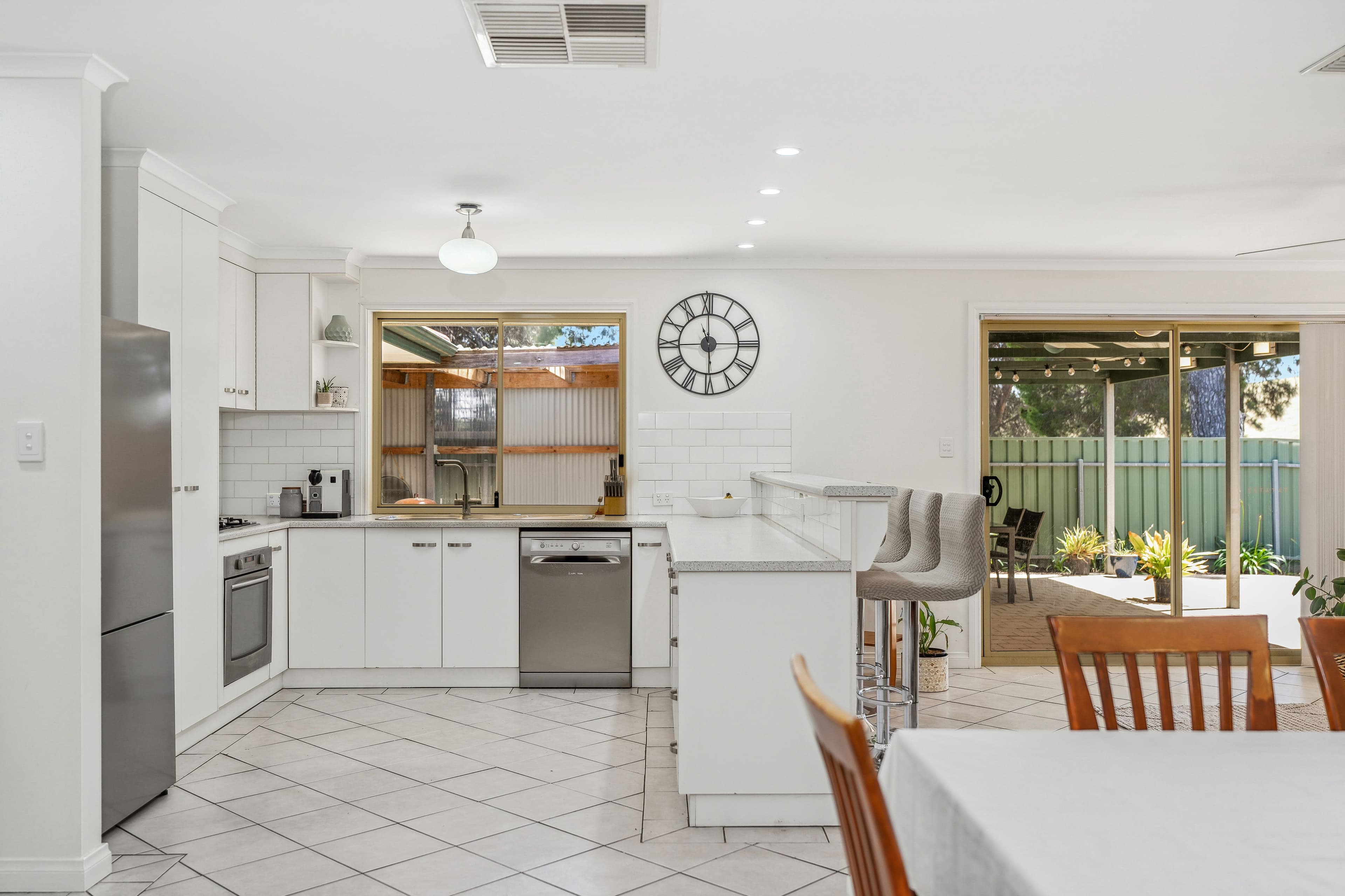 15 Oakford Crescent, Happy Valley SA 5159, Happy Valley - Thumbnail 8