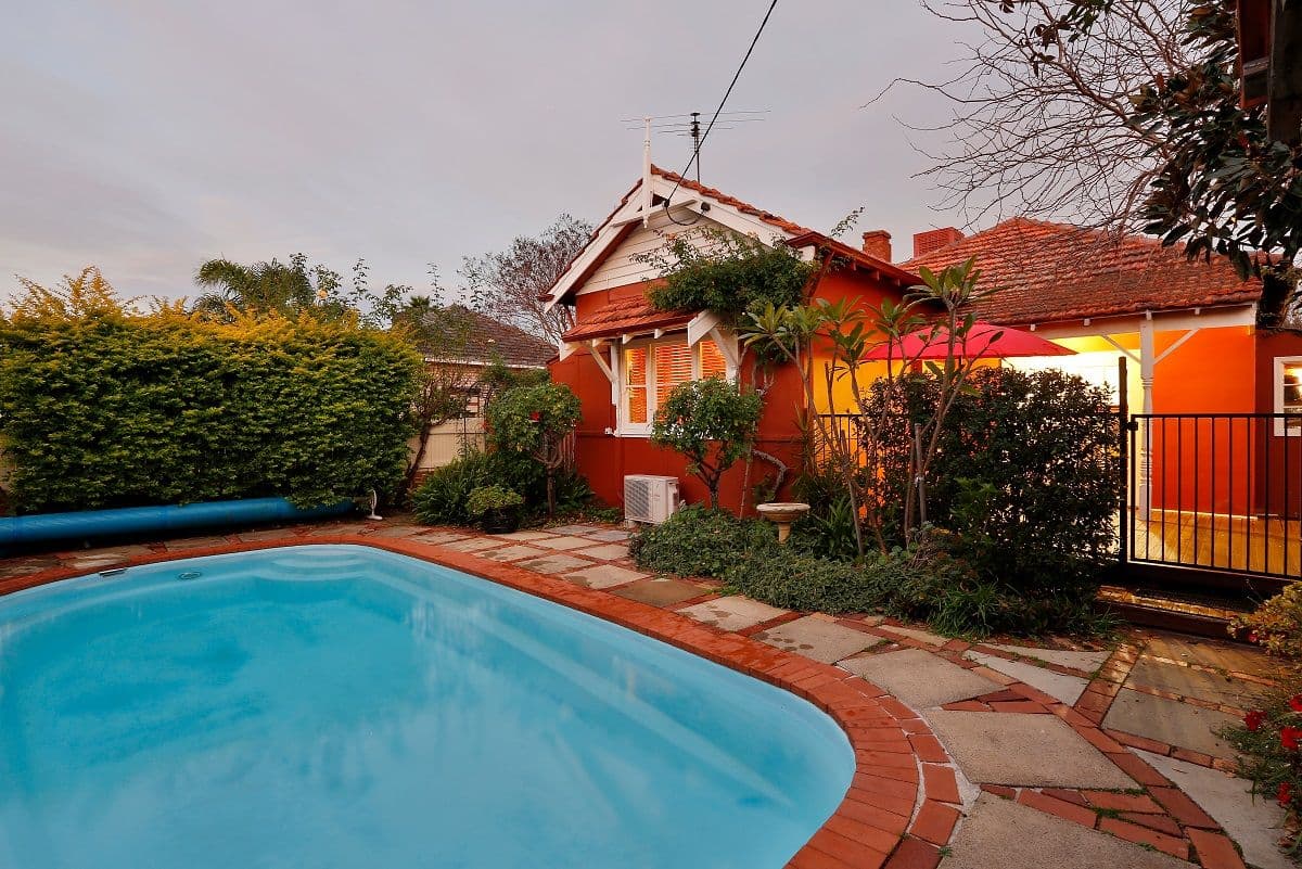16 Acton Avenue, BENTLEY WA 6102, Bentley - Thumbnail 2
