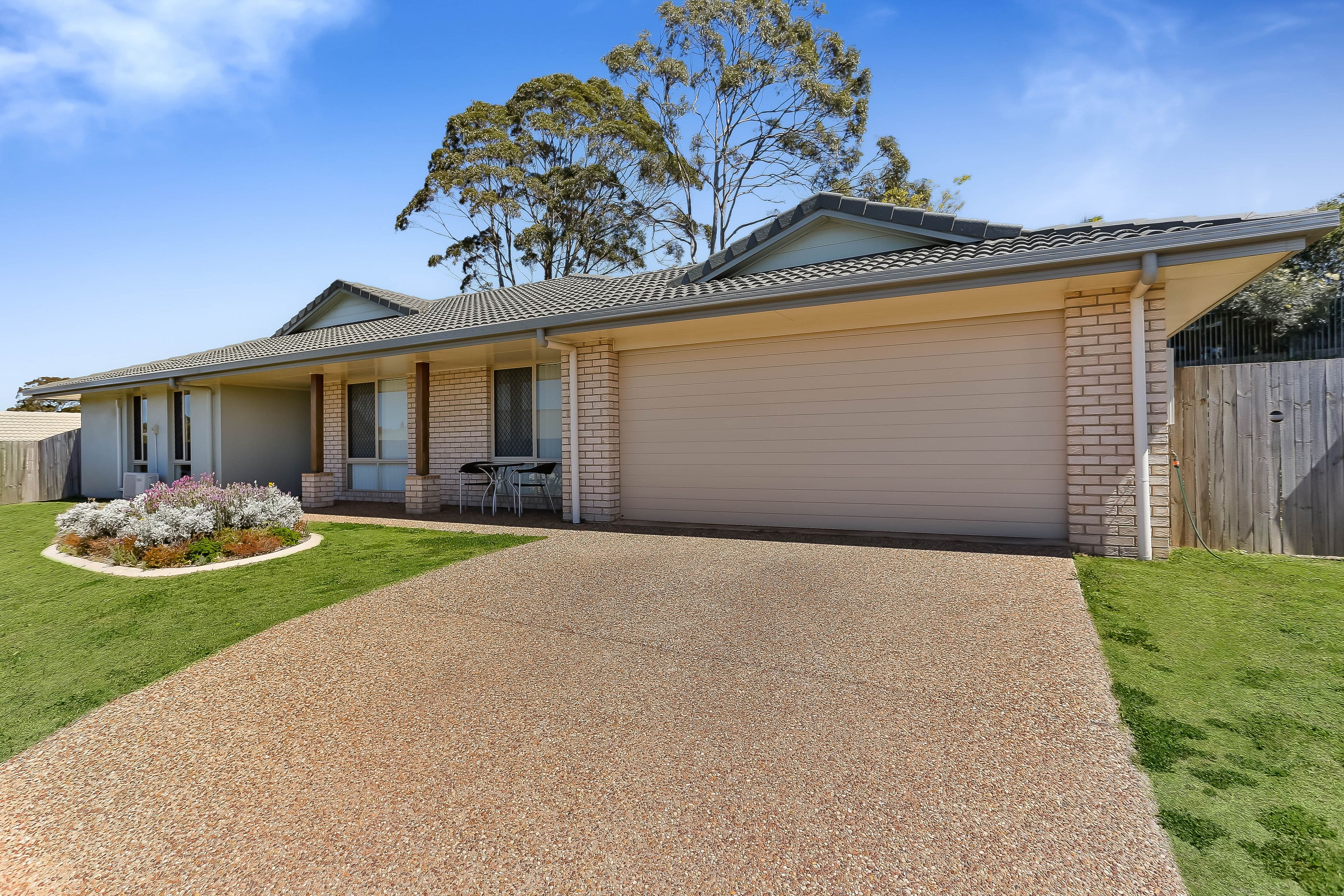 10 Dixon Court, Wilsonton Heights QLD 4350, Wilsonton Heights - Image 1