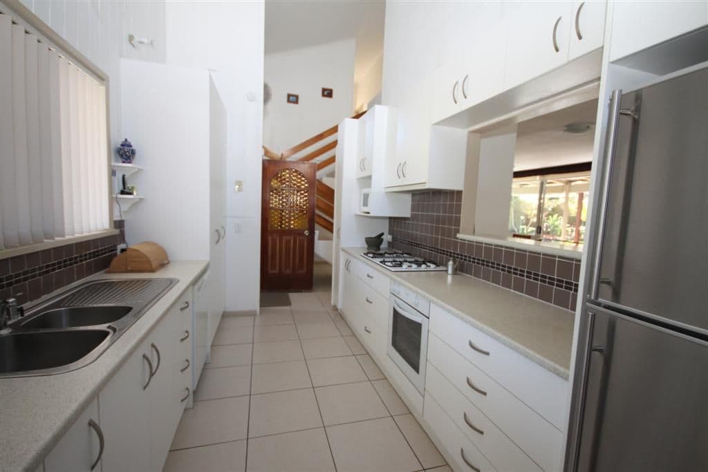 38 Gympie Street, TEWANTIN QLD 4565, Tewantin - Thumbnail 2