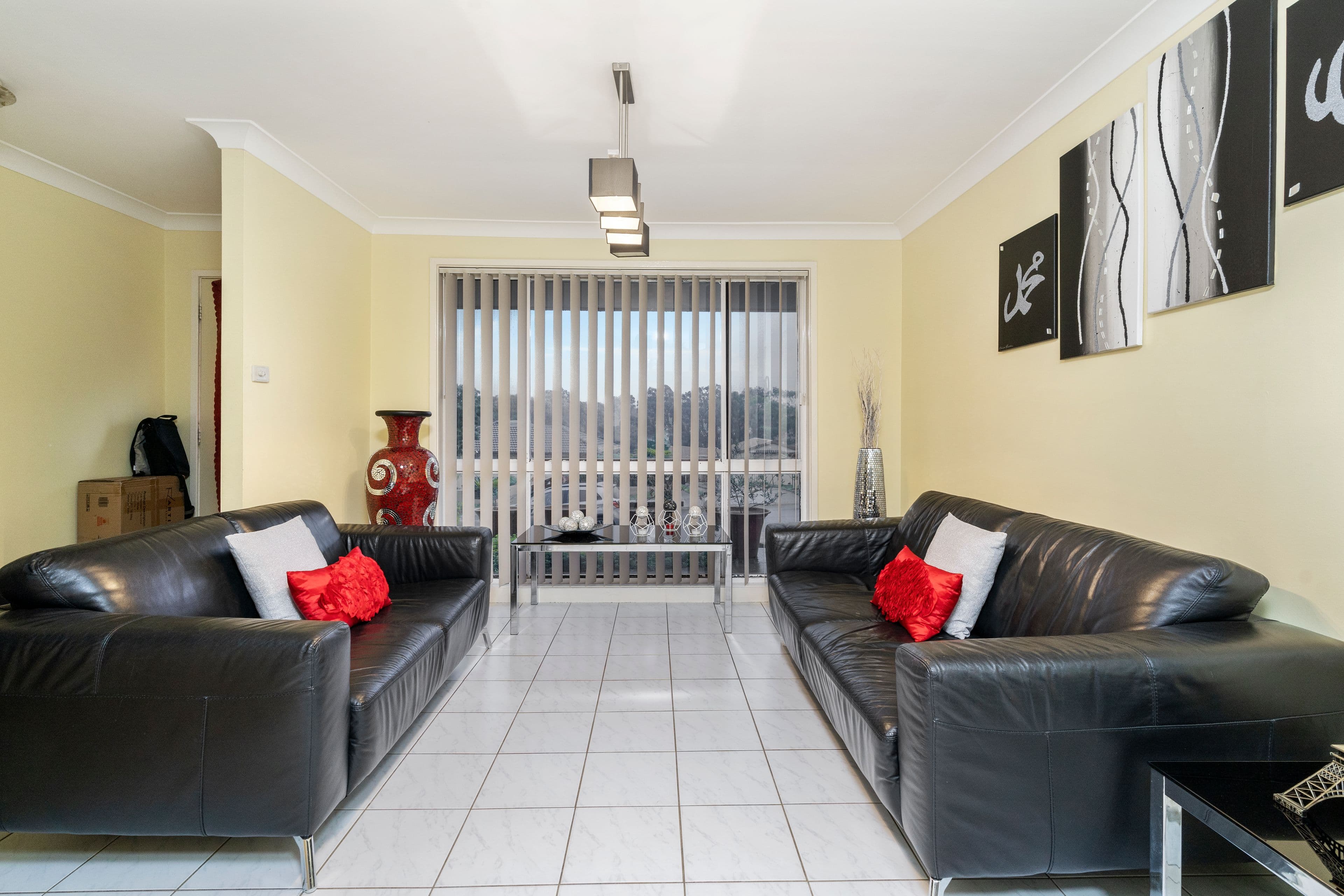 9 Albillo Place, Eschol Park NSW 2558, Eschol Park - Thumbnail 2