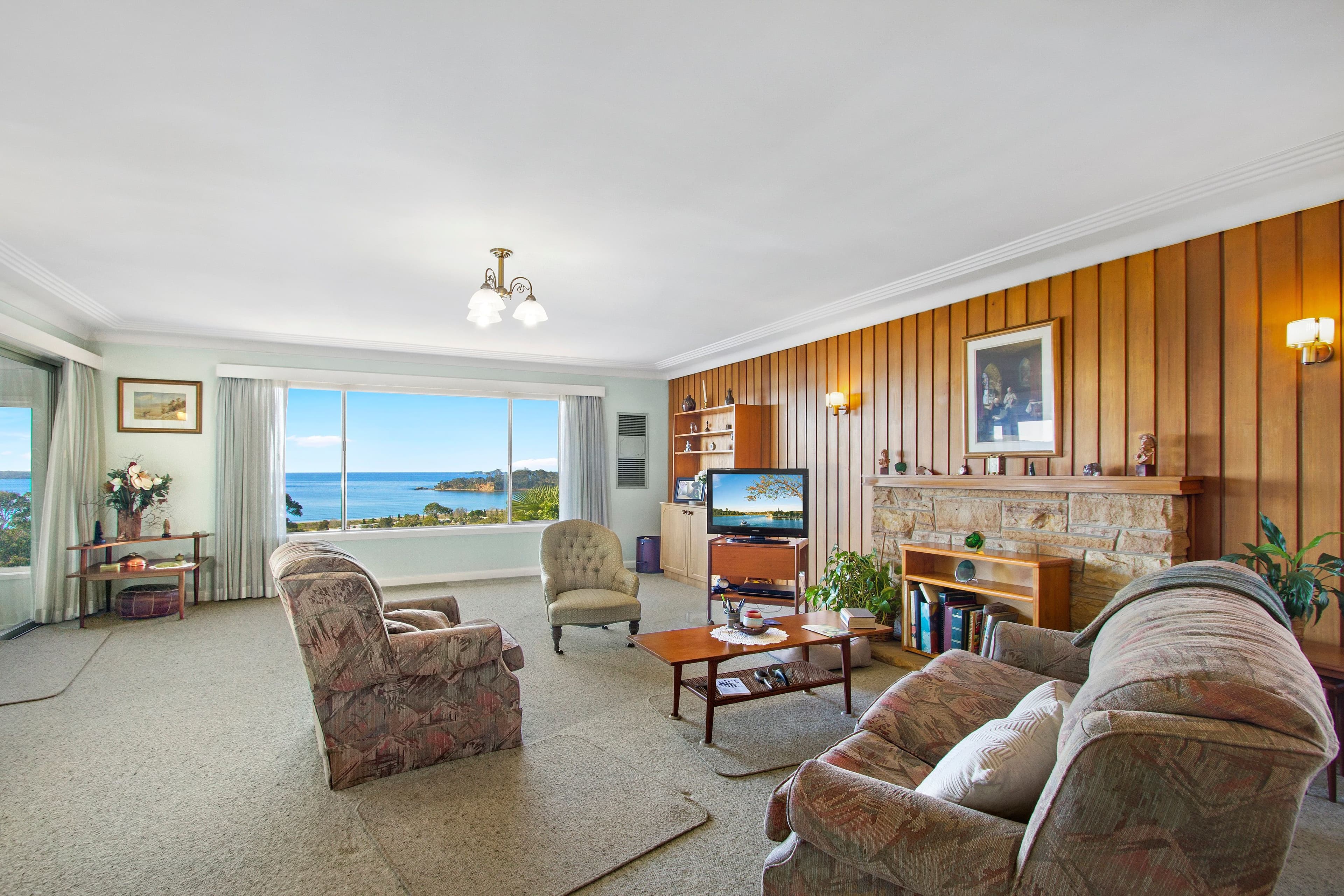 2718 Torrington Road, Torrington, Torrington - Thumbnail 2