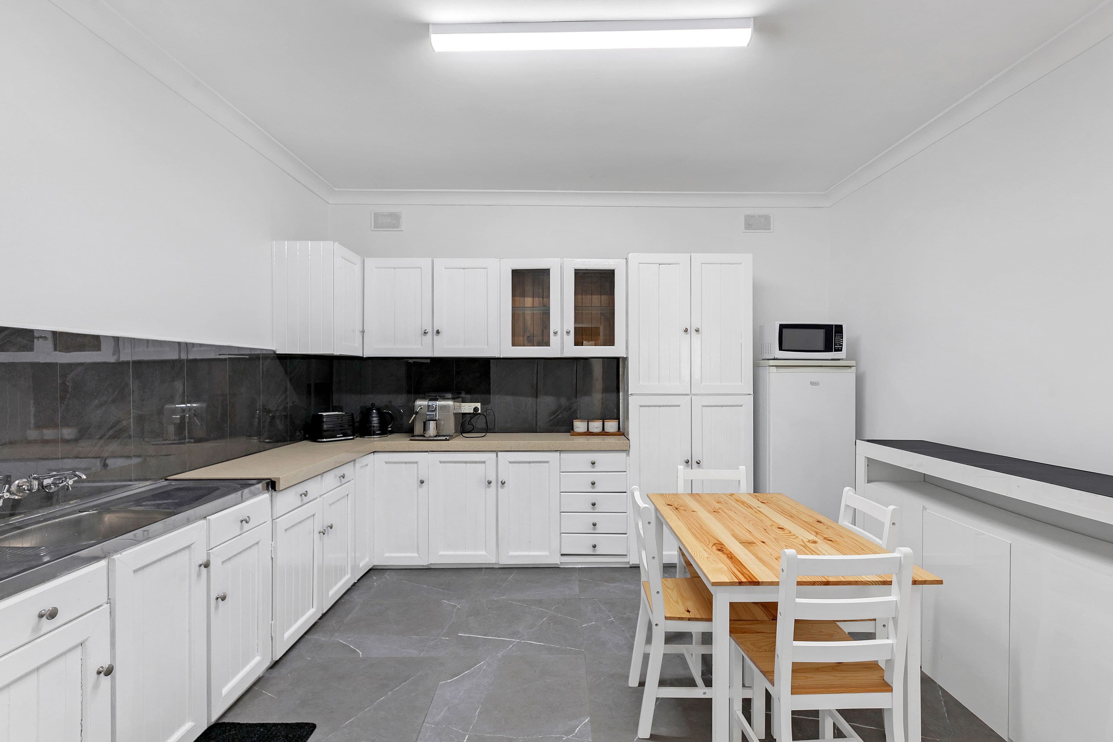 9 Salisbury Highway, Salisbury SA 5108, Salisbury - Thumbnail 5