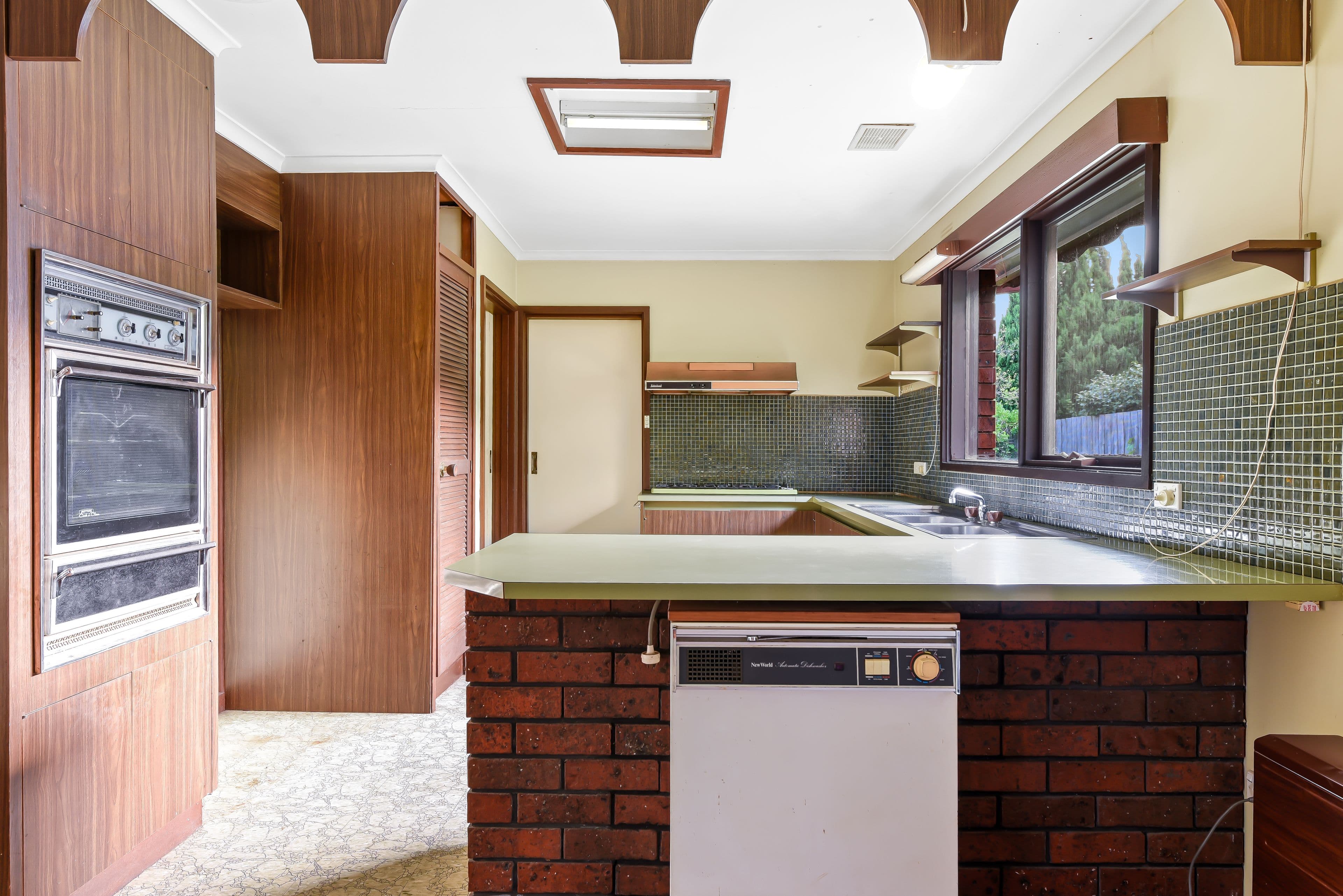 660 Ferntree Gully Road, Wheelers Hill VIC 3150, Wheelers Hill - Thumbnail 6