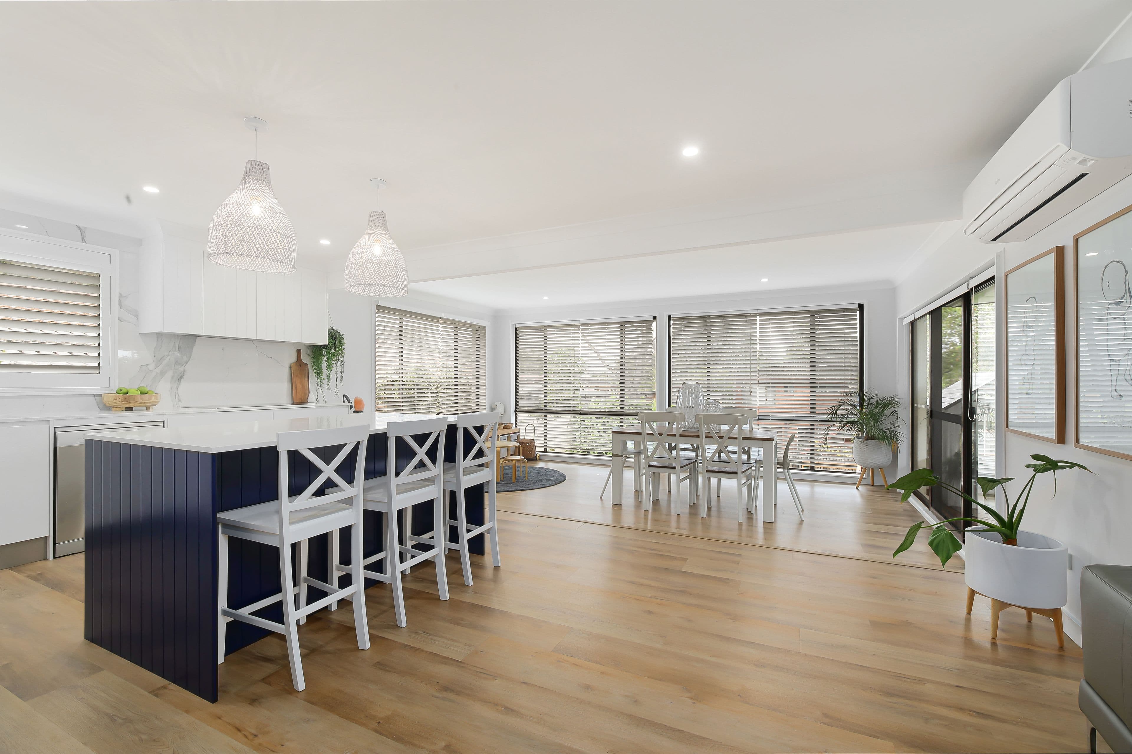 6 Colleena Close, Kincumber NSW 2251, Kincumber - Thumbnail 2