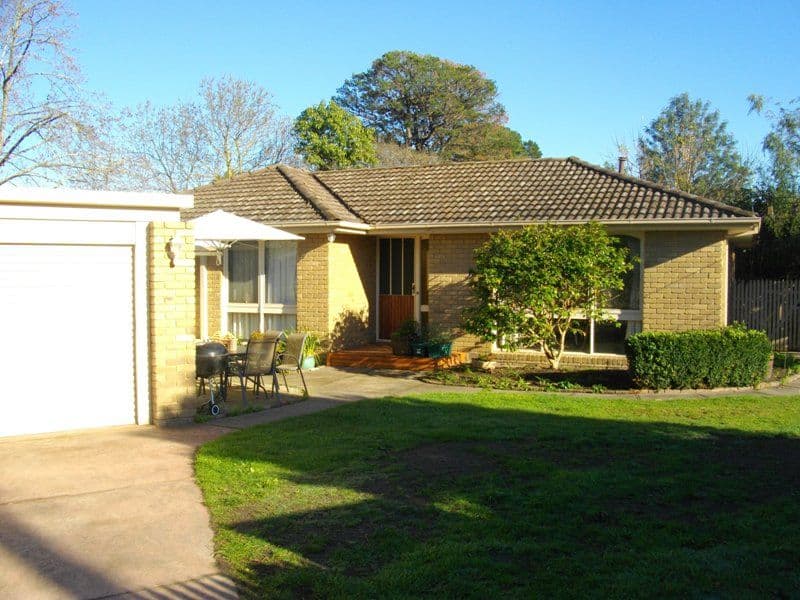 17 Cormistom Road, RINGWOOD NORTH VIC 3134, Ringwood North - Image 1