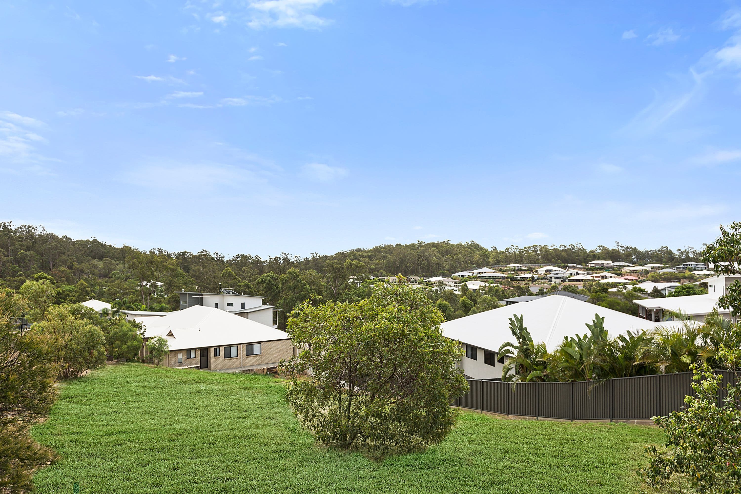 2-4 Claire Close, Cashmere QLD 4500, Cashmere - Thumbnail 2