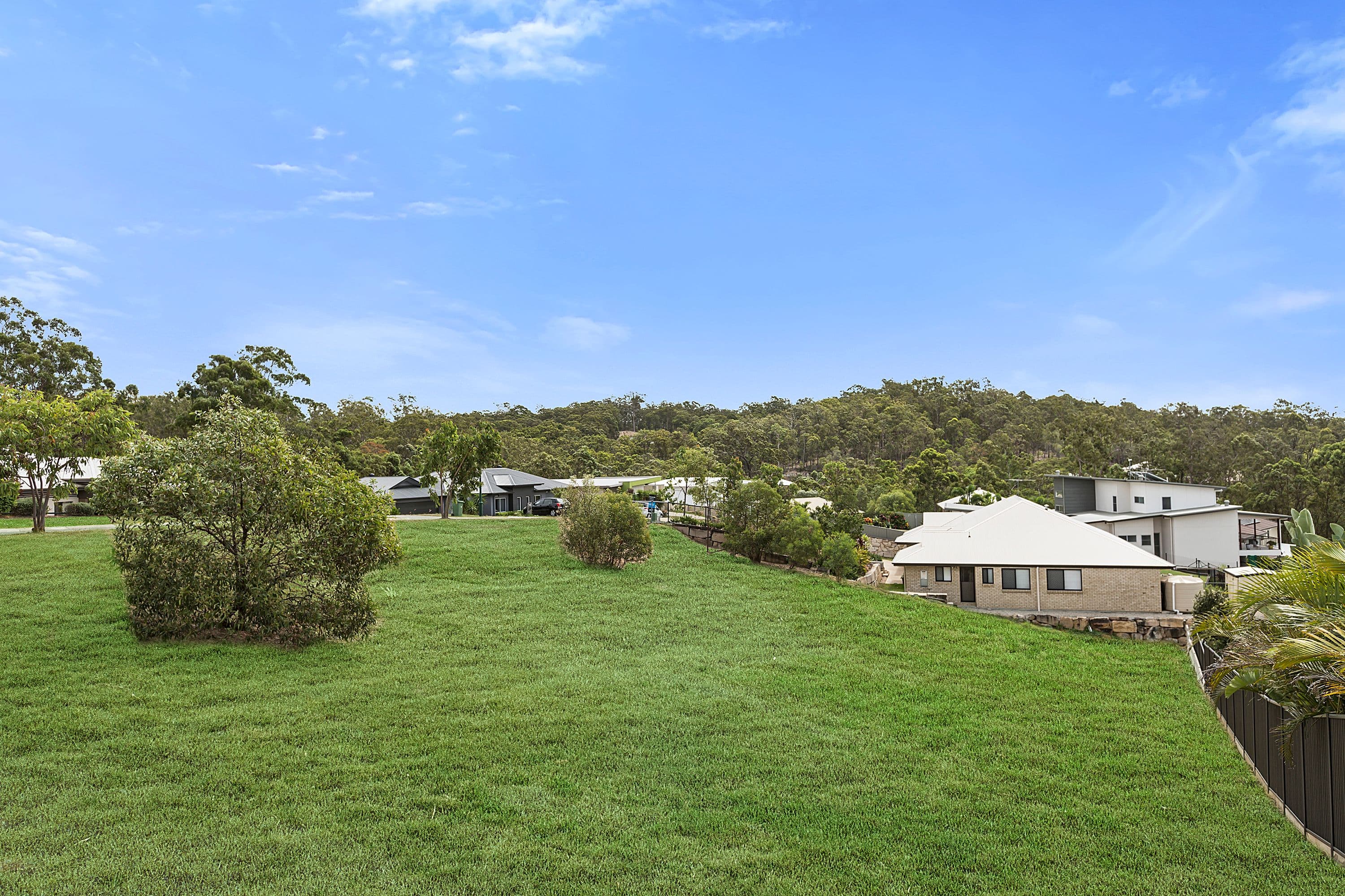 2-4 Claire Close, Cashmere QLD 4500, Cashmere - Thumbnail 3