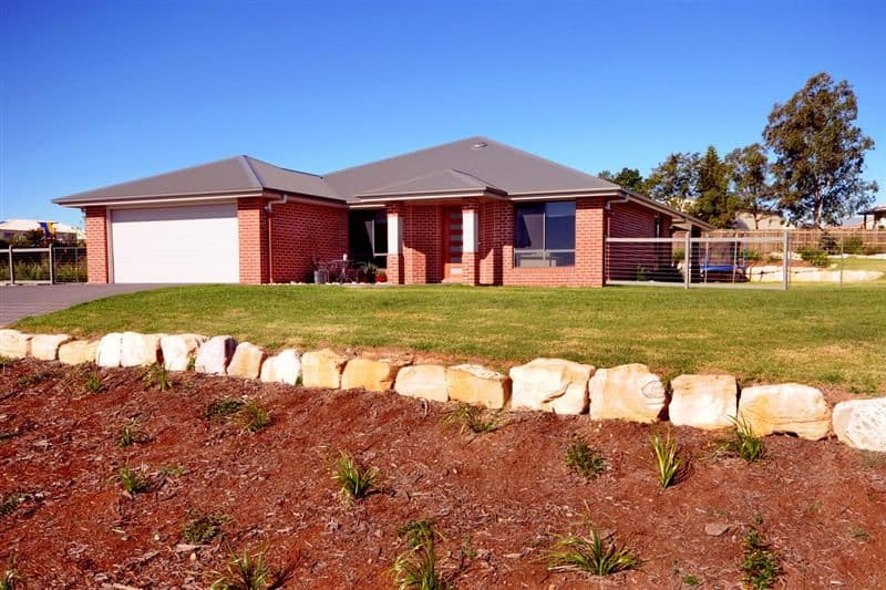 19 Mountview Court, HIGHFIELDS QLD 4352, Highfields - Image 1