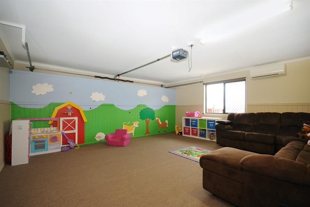 19 Mountview Court, HIGHFIELDS QLD 4352, Highfields - Thumbnail 7