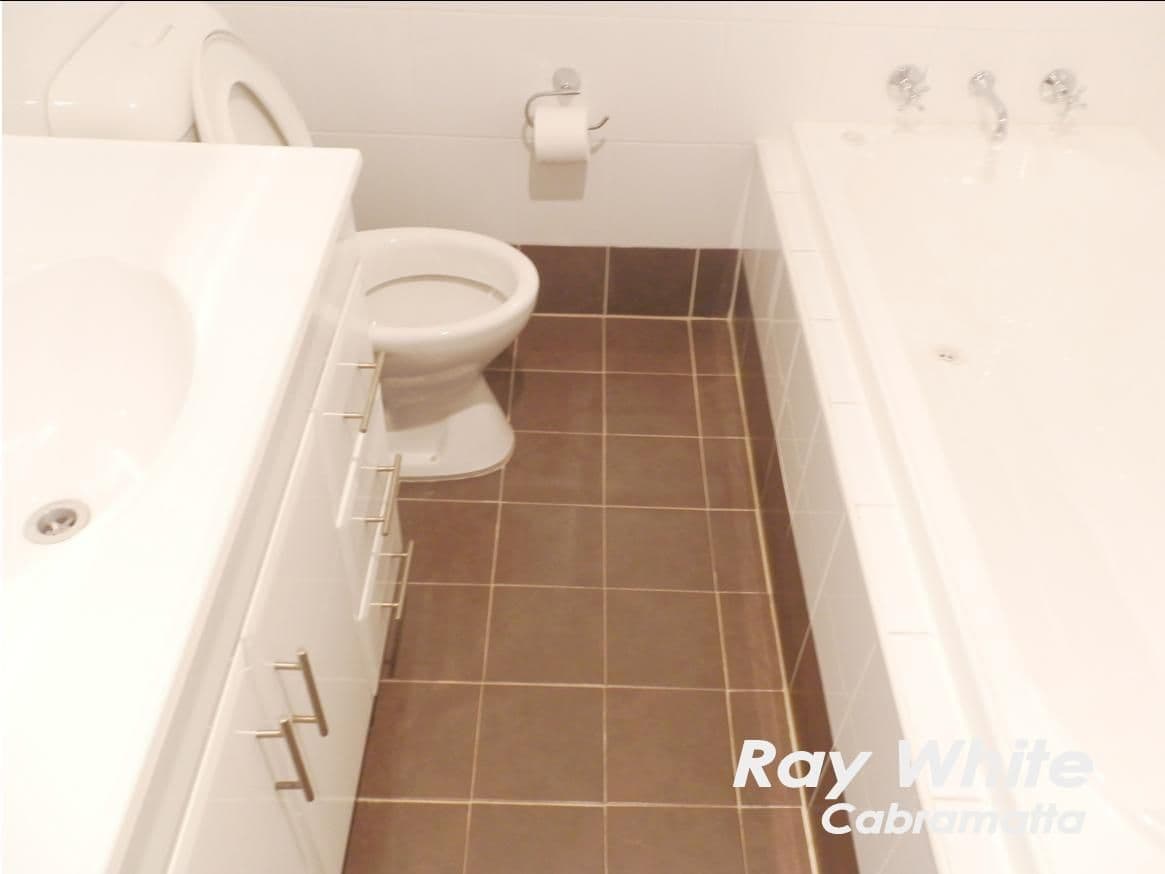 53A Codrington Street, Fairfield NSW 2165, Fairfield - Thumbnail 6